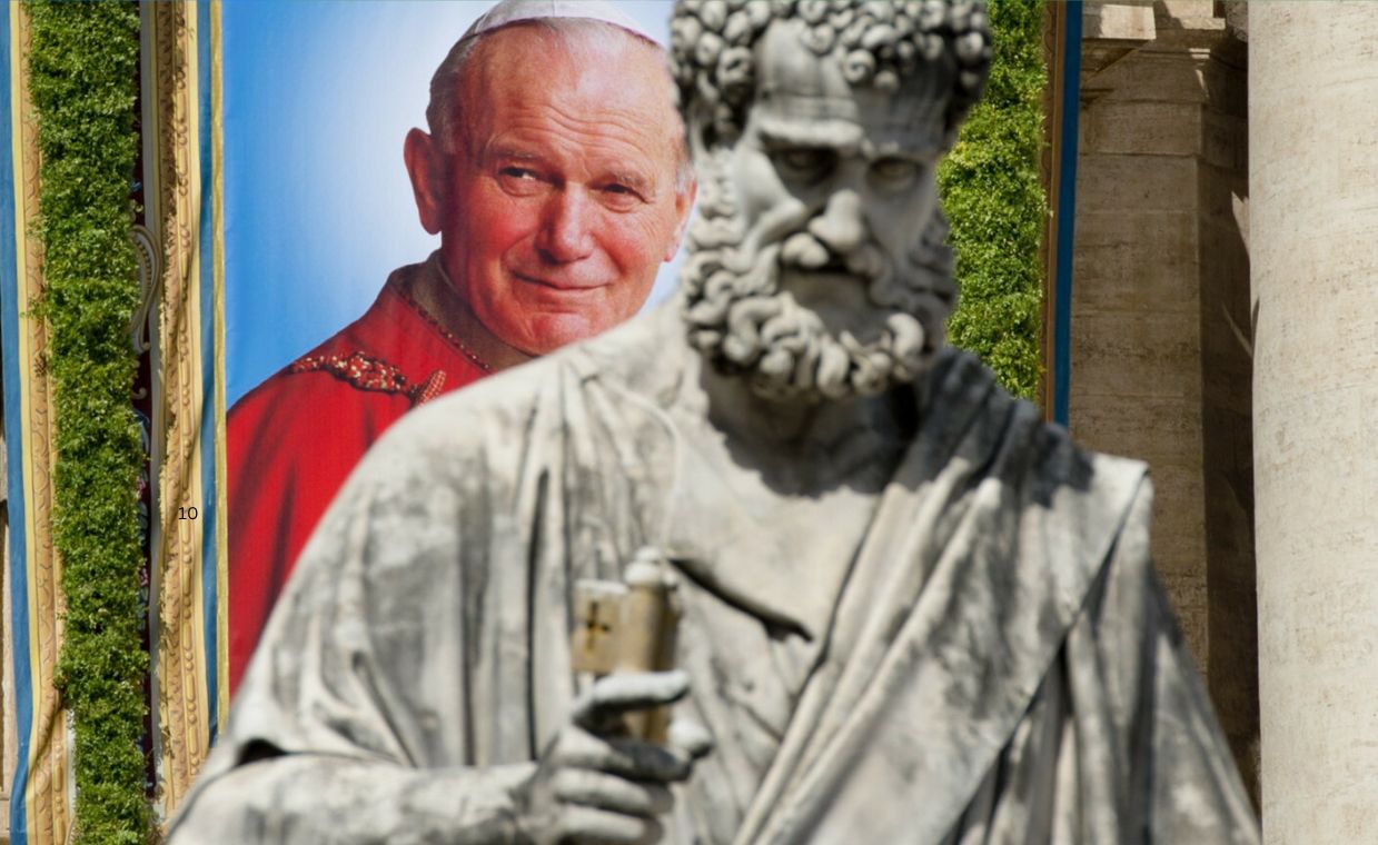 Dekanonizacji nie będzie, ale poważna dyskusja powinna się odbyć [OPINIA]