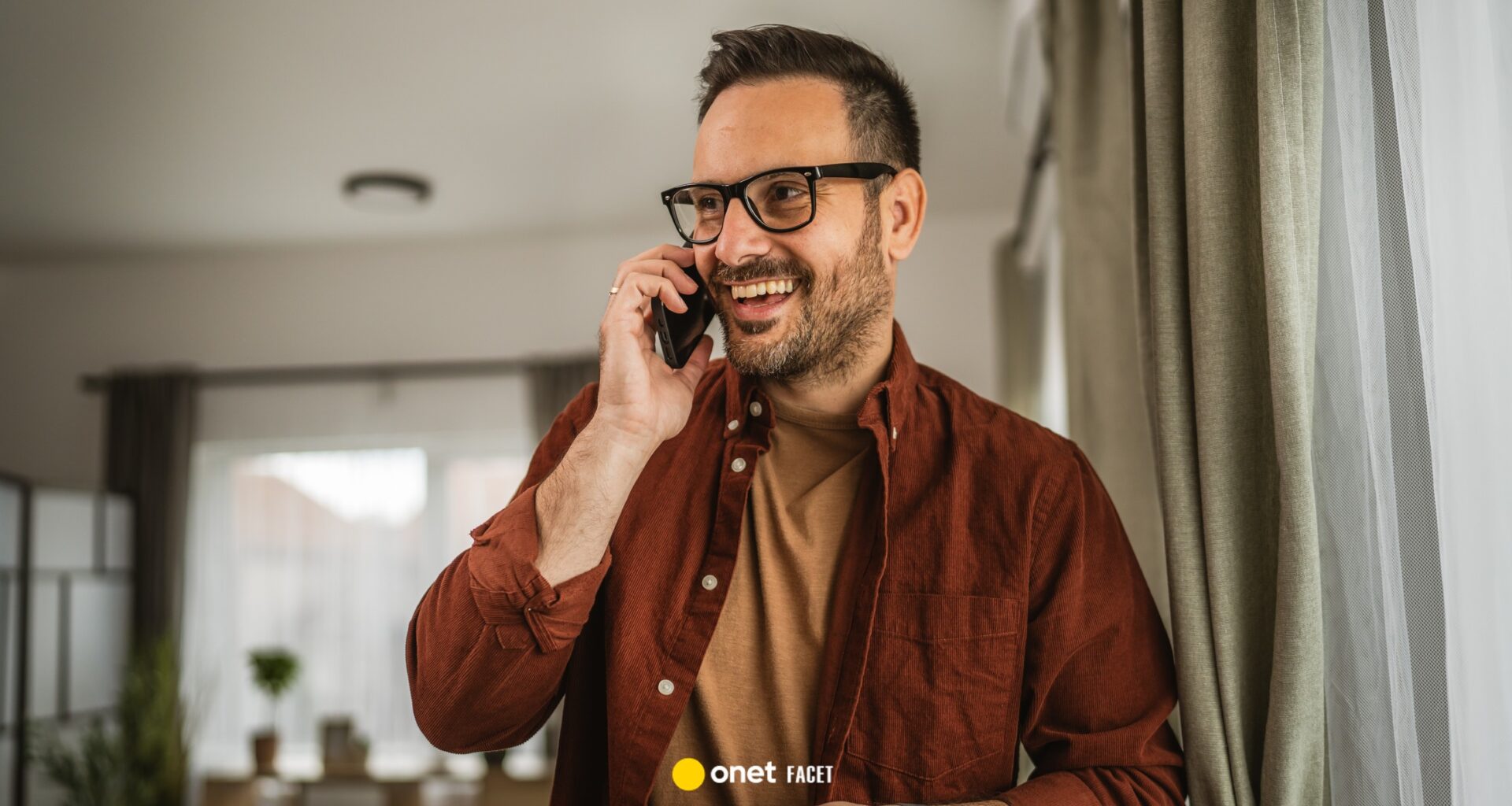 Ten topowy smartfon wytrzyma 3 dni na jednym ładowaniu! Wydajny, ma znakomite aparaty