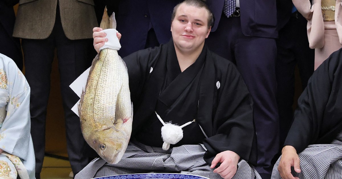 Oto kluczowa postać w Legii. Człowiek z cienia. "Jak to możliwe, że tyle rozmawia z Mioduskim?"