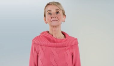 Mrozowską przyłapano z nowym partnerem. Dowiedziała się od córki, że zrobiono im zdjęcia