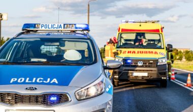 Policja, karetka pogotowia (zdj. ilustracyjne)