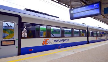 PKP Intercity zawiesza przesyłki konduktorskie. "Do odwołania"