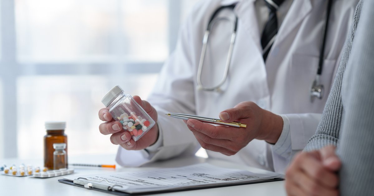 Oto jak łatwo zostać w Polsce lekarzem. Dziennikarz: zdziwieni?