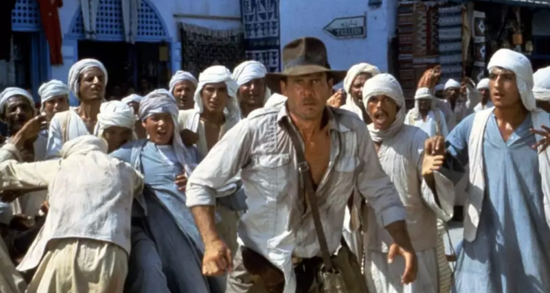 Kulisy kultowej sceny Indiany Jonesa. Biegunka Forda zmieniła wszystko