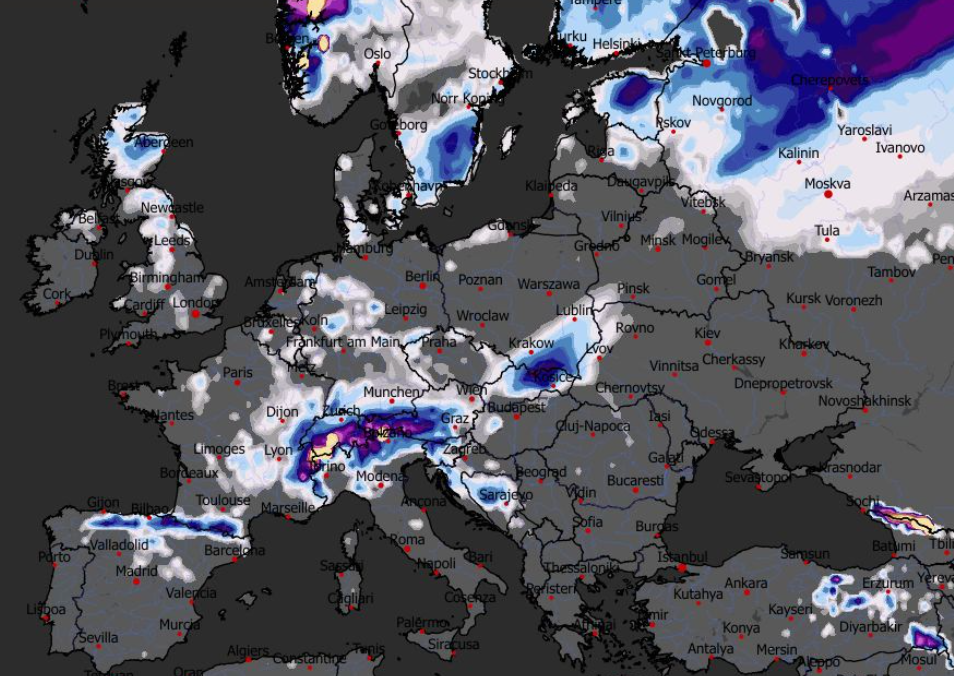 Prognozowane opady śniegu w piątek 21.11