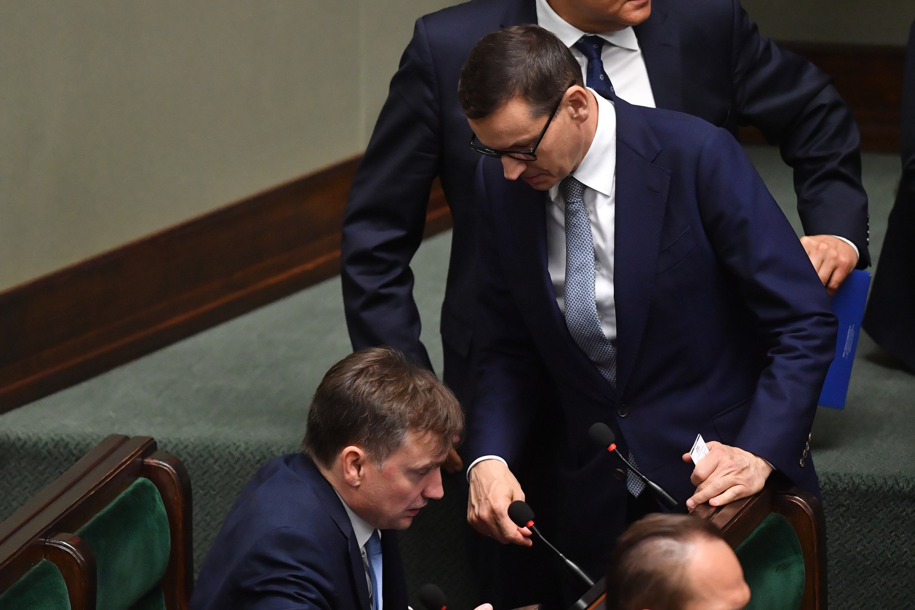 Mateusz Morawiecki i Zbigniew Ziobro w Sejmie, 22.07.2022