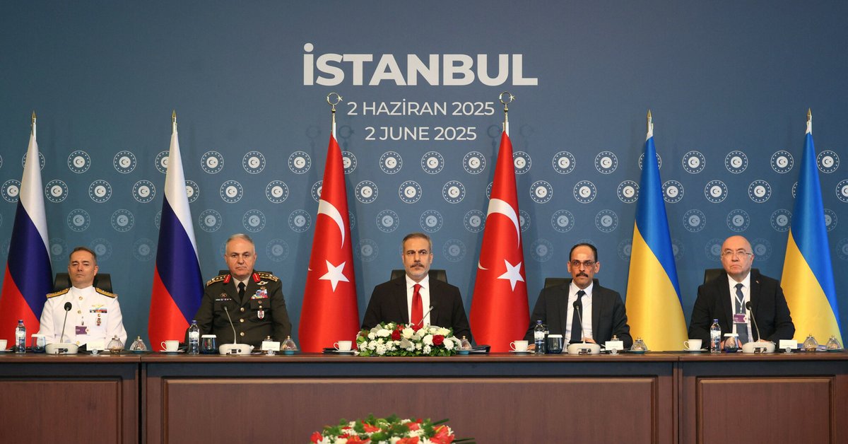 Rosja deklaruje gotowość do wznowienia rozmów z Ukrainą. Jest głos z MSZ - Onet