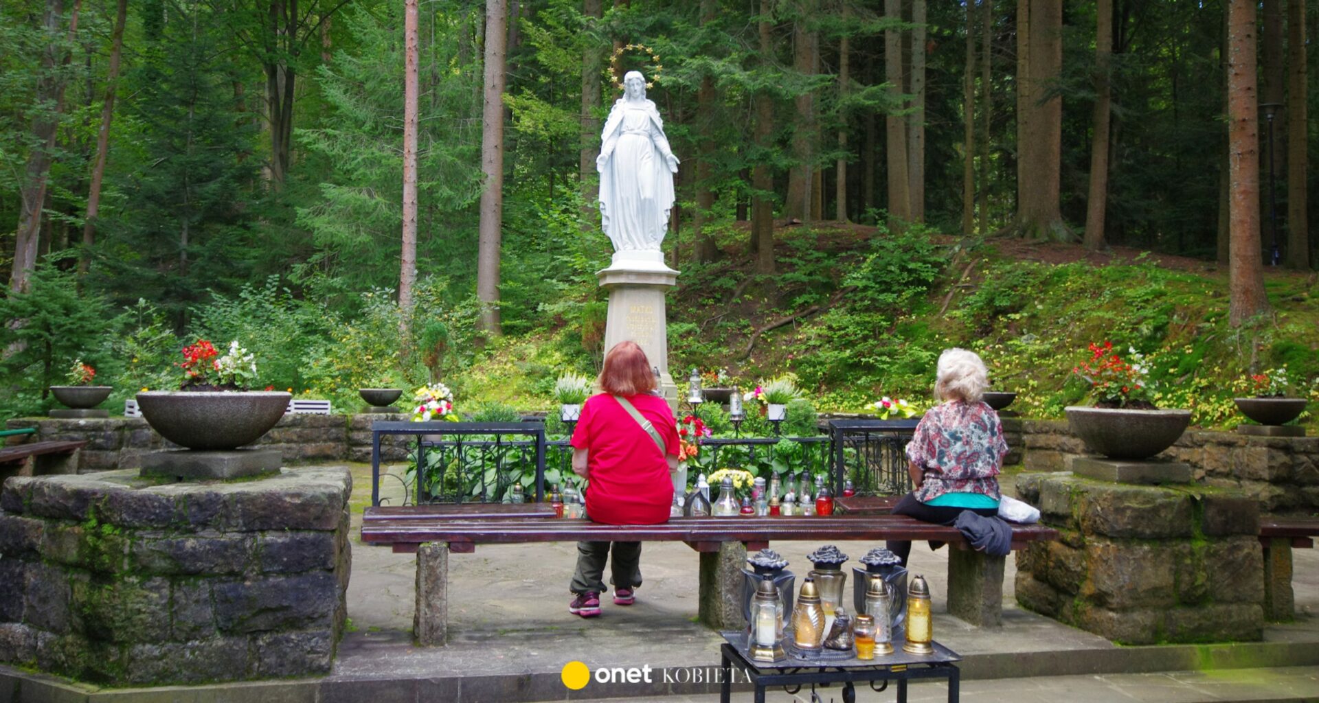 Watykan jasno o Maryi. "Współodkupicielka" i "pośredniczka" zakazane