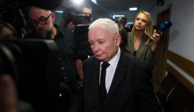 Jarosław Kaczyński stawił się w sądzie. "W dalszym ciągu tak uważam"