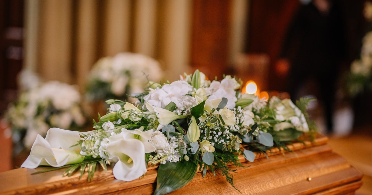 Szokująca pomyłka w zakładzie pogrzebowym. Na miejsce przyjechała policja - Onet