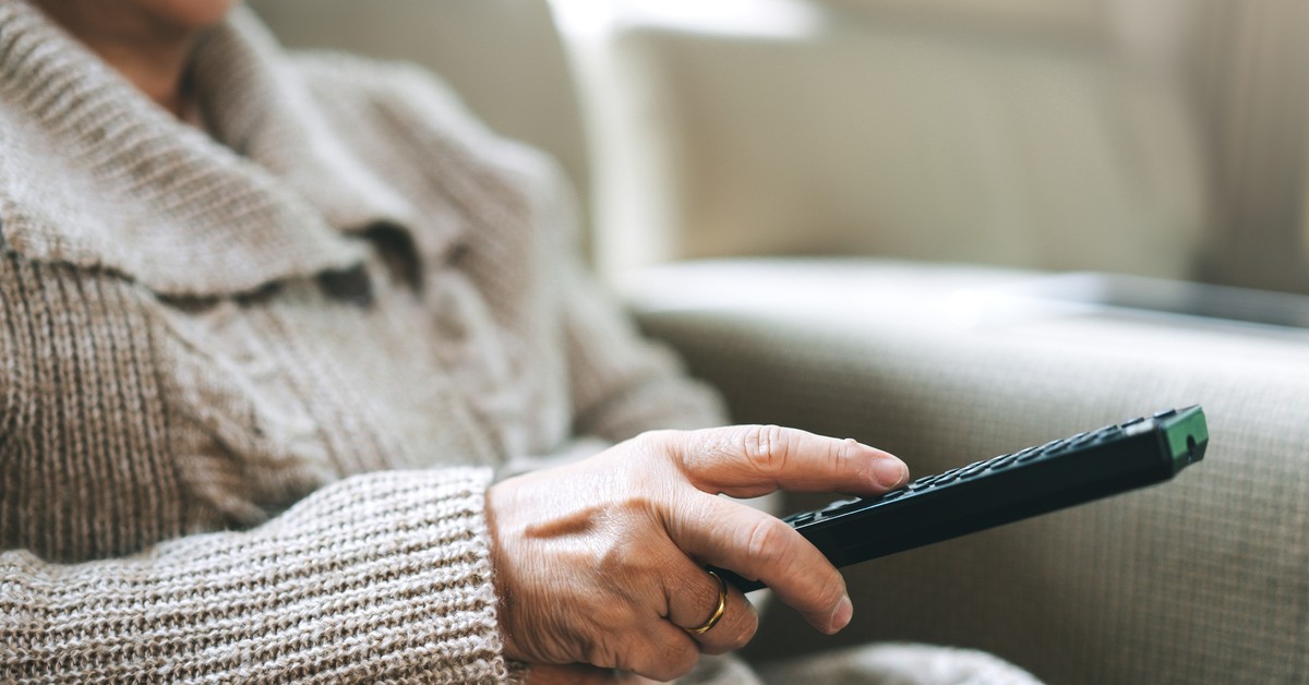 Ta grupa seniorów nie musi opłacać abonamentu RTV w 2025 roku. Jest jednak jeden warunek