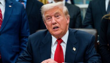 Donald Trump zapytany o sankcje na kraje handlujące z Rosją. Jednoznaczna deklaracja - Onet