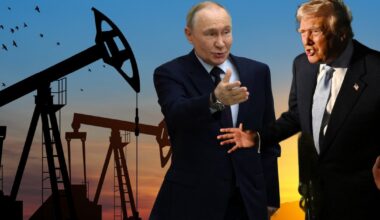 Prezydent Rosji Władimir Putin w Moskwie, 5 listopada 2025 r. Po prawej prezydent Stanów Zjednoczonych Donald Trump w West Palm Beach na Florydzie, 16 listopada 2025 r. W tle wieże wiertnicze na polu naftowym [zdjęcie ilustracyjne]