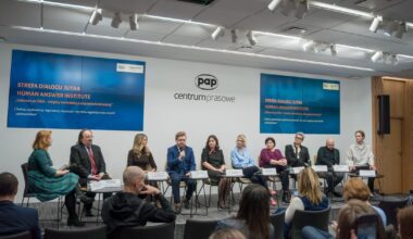 Odpowiedzialność w internecie. Wiceminister cyfryzacji o nowych regulacjach