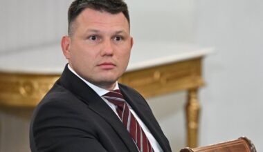 Kłopoty Sławomira Mentzena. Sąd podjął decyzję w sprawie jego partii