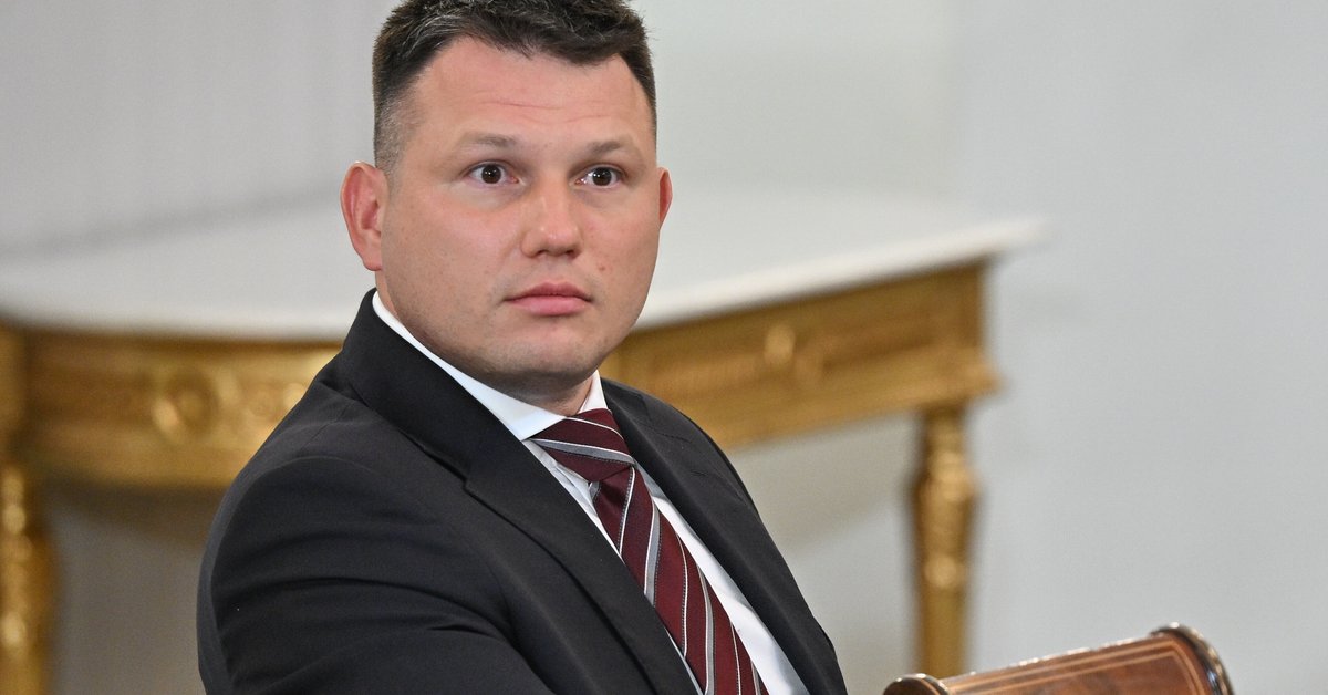 Kłopoty Sławomira Mentzena. Sąd podjął decyzję w sprawie jego partii