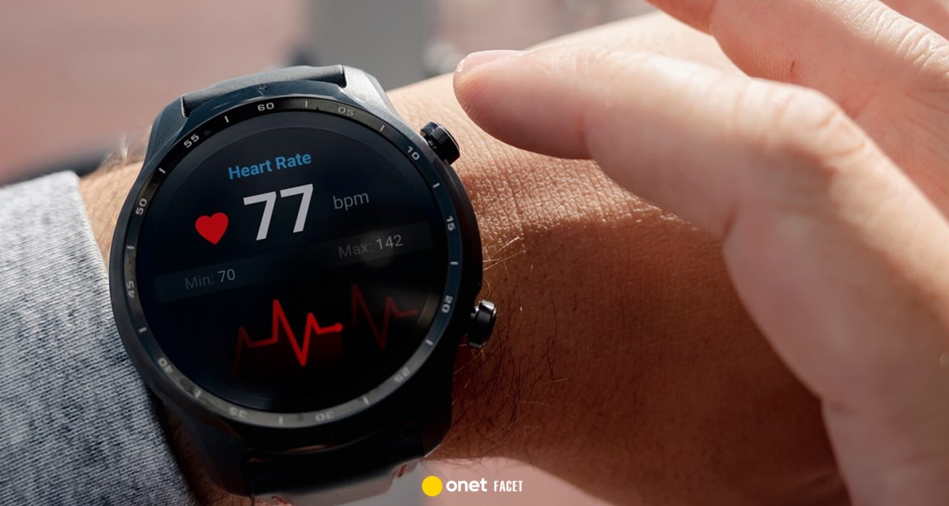 Męski sportowy smartwatch roku? Łączność satelitarna i LTE, EKG i do 27 dni pracy