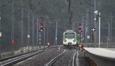 Znamy nazwiska ściganych terrorystów, którzy chcieli wysadzić pociągi w Polsce - Onet