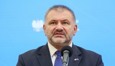 Waldemar Żurek reaguje na wyrok Trybunału Konstytucyjnego. "Niby-wyrok niby-TK" - Onet