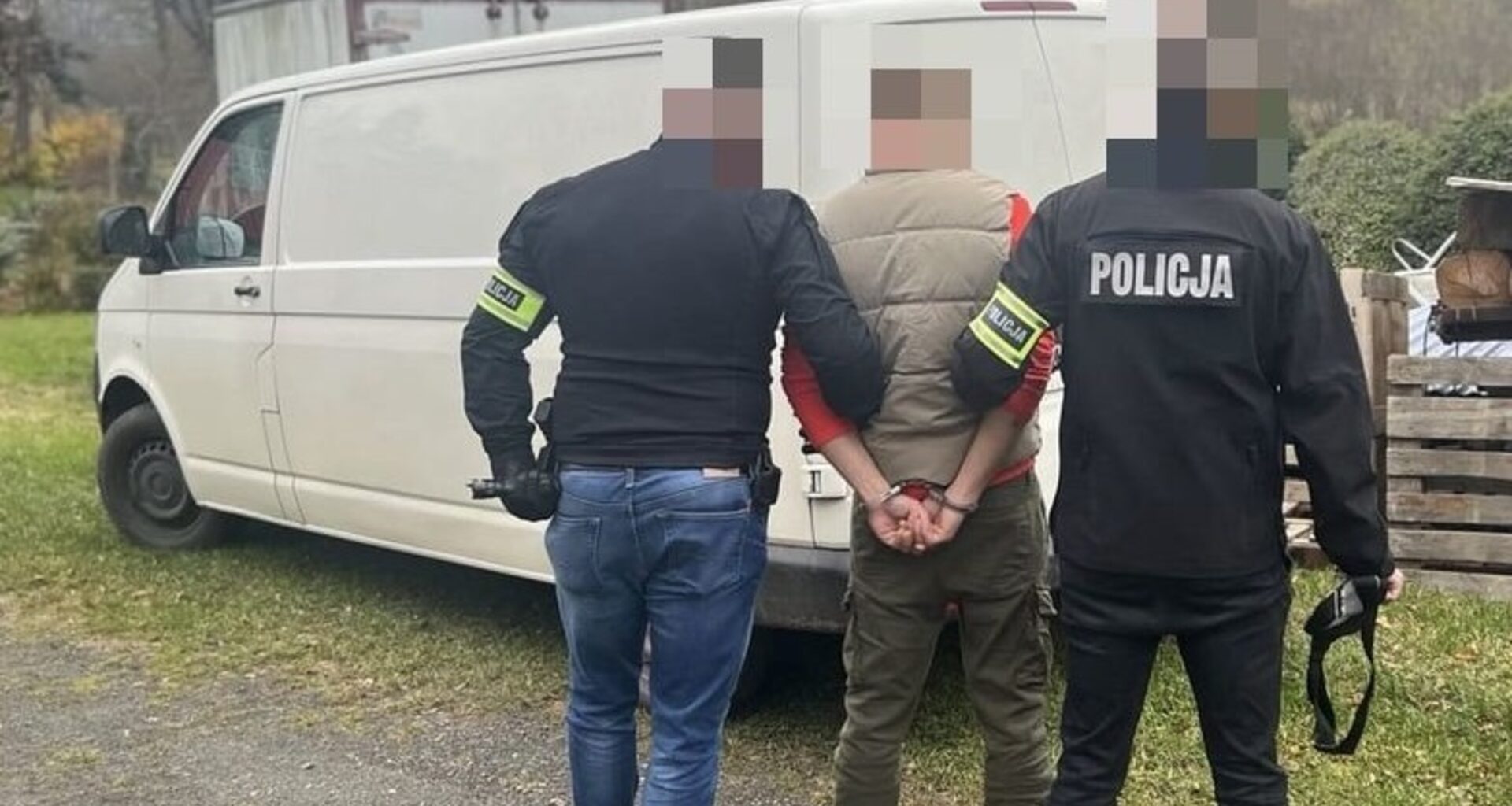 Ściegny. Wstrząsające sceny na ulicy, kierowca zaproponował 16-latce podwózkę, po chwili użył siły