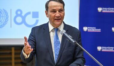 Uszkodzony lub opóźniony bagaż. LOT-owi grozi ogromna kara