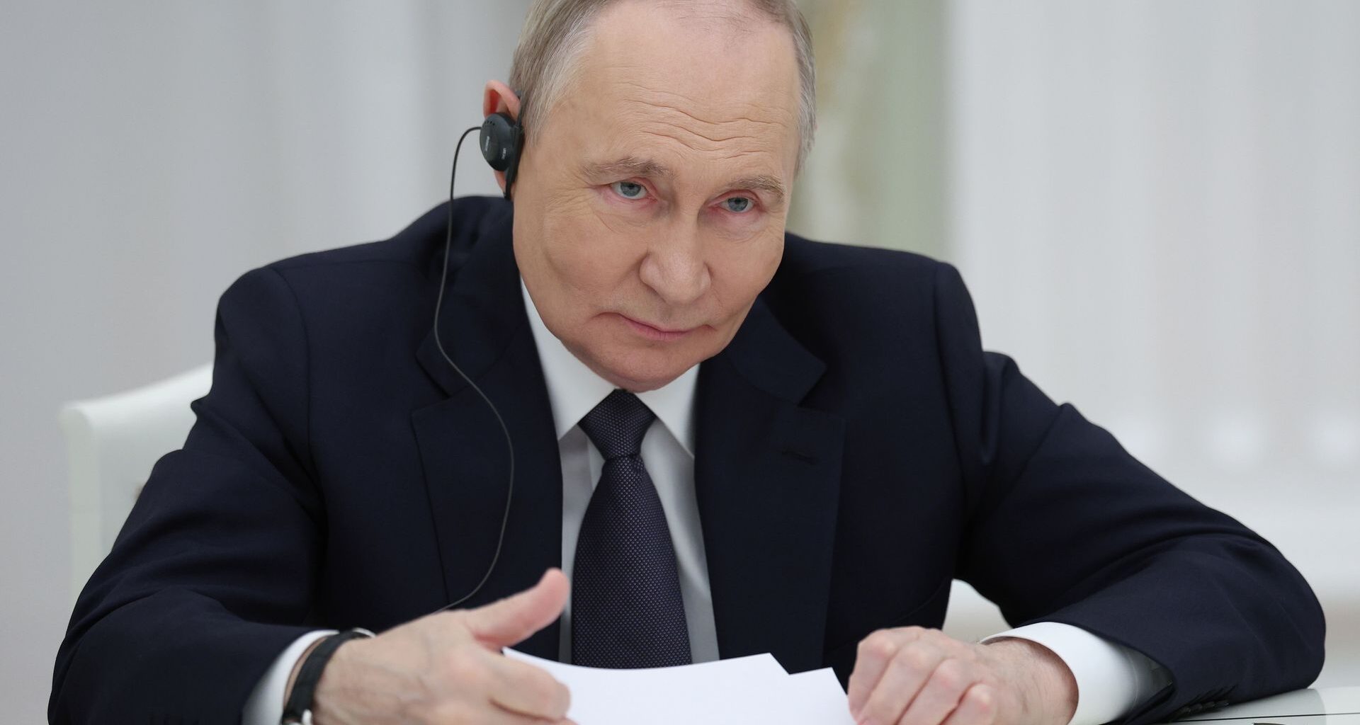 Atak zimy w Szwecji. Ruszyli na pomoc kierowcom na zablokowanej E4