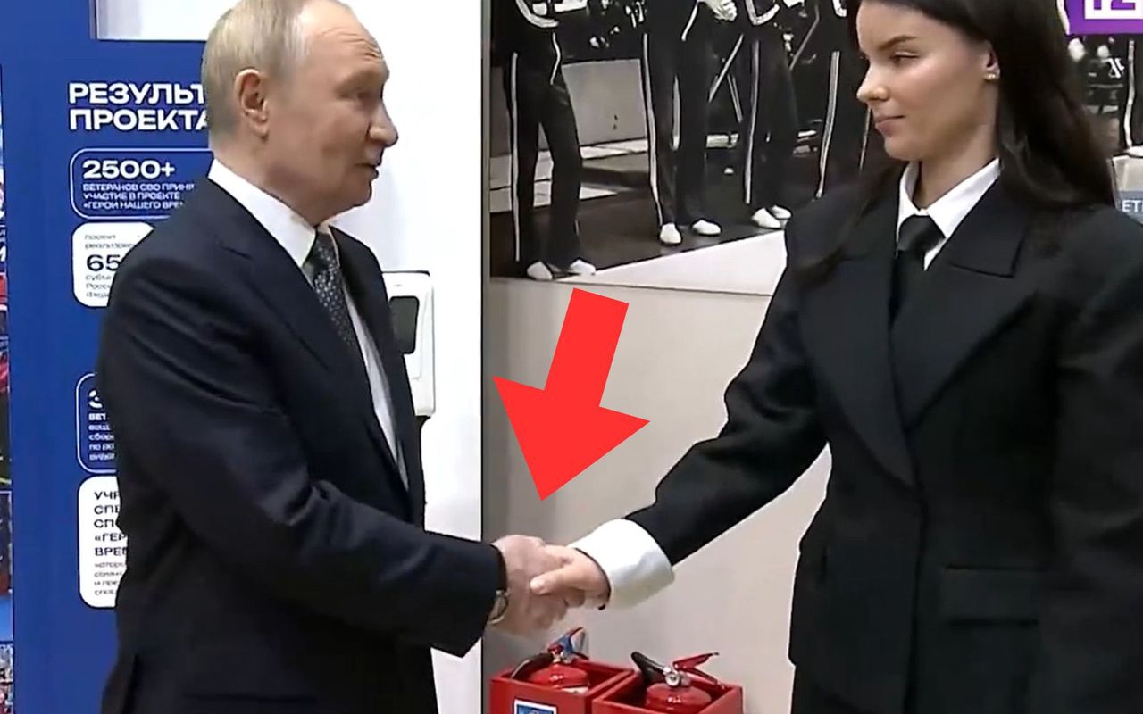 Nagranie z Putinem. Tylko spójrzcie na jego dłoń