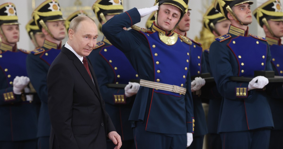 Gospodarka Rosji słabnie, Rosjanie w panice. Ograniczyli spożycie jedzenia