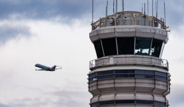 Jesteśmy zniczową potęgą. Ale do Polski trafia coraz więcej produktów z Chin