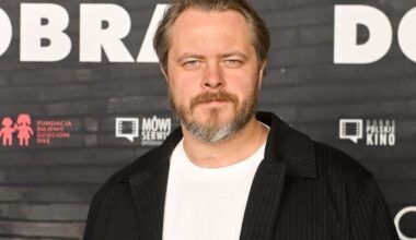 Jak przezimować chryzantemy? Za rok ponownie obsypią się kwiatami