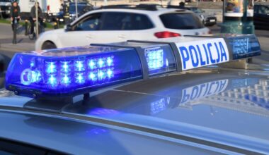 Makabryczne odkrycie w Poznaniu. Ciała dwóch mężczyzn znalezione w mieszkaniu - Onet