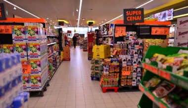 Tylko dzisiaj w Biedronce. Klienci już wynoszą kilogramami :: RMF FM