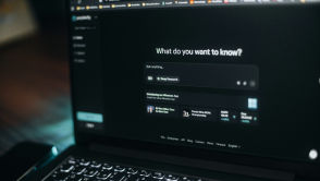 Jaki język jest najlepszy do rozmów z AI? Gdy poznasz odpowiedź, spadniesz z krzesła