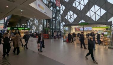 W Poznaniu znajdują się dwie Żabki położone najbliżej siebie w Polsce. "Dzieli je 20 metrów"