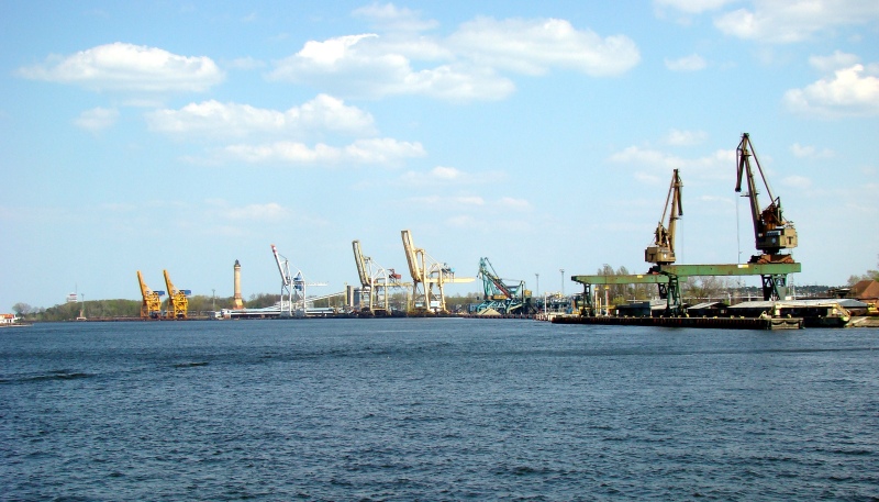 Terminal w Świnoujściu. Oświadczenie byłych prezesów