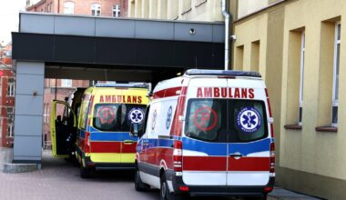 Dziecko wpadło do zbiornika wodnego. W stanie skrajnej hipotermii trafiło do szpitala