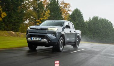 Nowa Toyota Hilux — premiera, silniki i ceny. Największy wybór napędów ze wszystkich