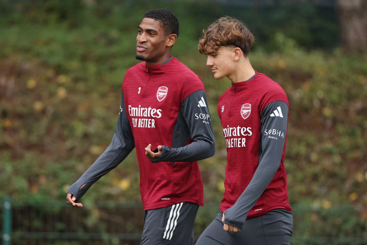 Dowman pobił rekord, został najmłodszym zawodnikiem grającym w Lidze Mistrzów