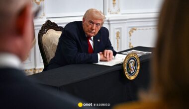 Kto rządzi USA? Trump i jego kolesie z biznesowych salonów. A ich macki sięgają dużo dalej niż Biały Dom. "Możliwe, że już teraz zawierają umowy w Rosji" [OPINIA]