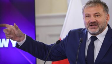 Minister Żurek grzmi po wpisie Ziobry. "Szukanie wsparcia u ludzi Putina jest antypolskie"