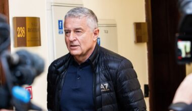 Władysław Frasyniuk znieważył żołnierzy? Sąd ogłosił wyrok - Onet