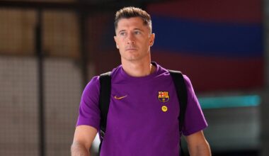 Mecz Ekstraklasy nagle przerwany! Skandal na trybunach, sędzia interweniował