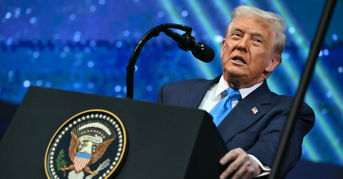 Donald Trump uderza w politycznego rywala. "Każdy Żyd, który na niego głosuje, jest głupi"