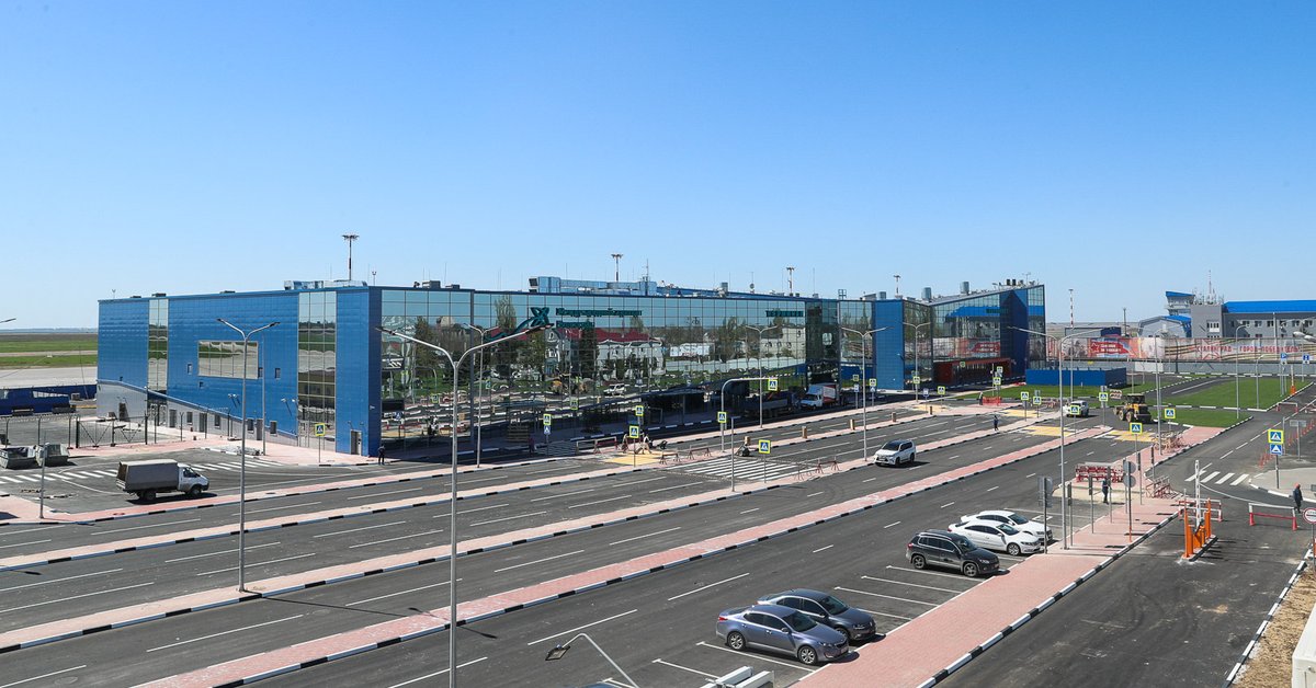 Zmasowany atak ukraińskich dronów. Lotniska w Rosji wstrzymują działanie - Onet