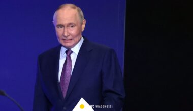 Rosyjska gospodarka się wykoleiła. Już nawet władze przyznają wprost, że jest źle. "Będzie jeszcze gorzej" - Onet