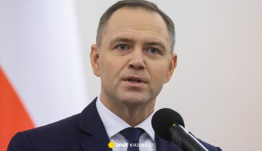 Pochówek polskich żołnierzy w Mościskach. Karol Nawrocki napisał list