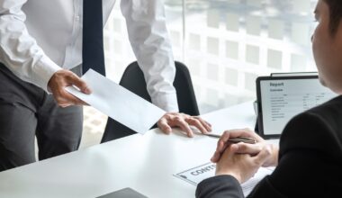 Rewolucyjne zmiany w umowach o pracę od nowego roku. To będzie prawdziwe trzęsienie ziemi. Jedni na tym stracą, inni zyskają