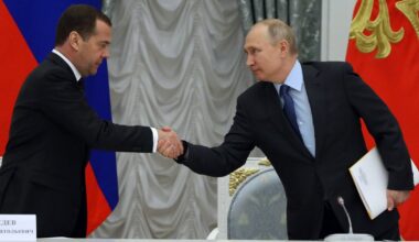 "To jest zdrada stanu". Niemieccy politycy chcieli spotkać się z Dmitrijem Miedwiediewem