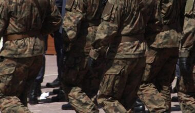 Szkolenia wojskowe dla cywilów. Wiceszef MON ujawnił liczby