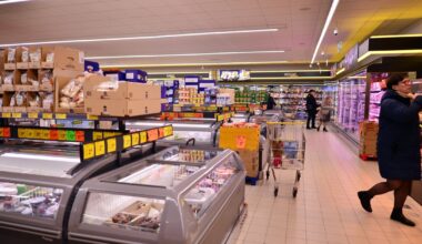 Niedziela handlowa 30.11.2025. Wszystkie sklepy otwarte 30 listopada czy obowiązuje zakaz handlu. Czy dzisiaj jest niedziela handlowa?